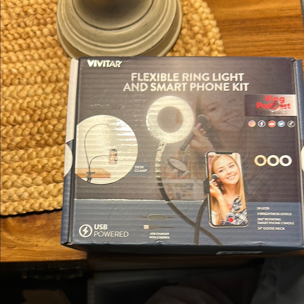 Vivitar Flexible Ring Light and Smartphone Kit